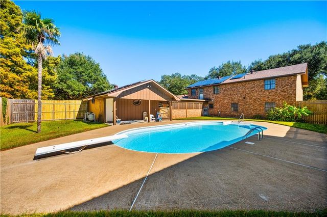 5220 ARGONNE Boulevard, Alexandria, LA 71303