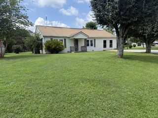 3 Bonnertown Rd, Five Points, TN 38457