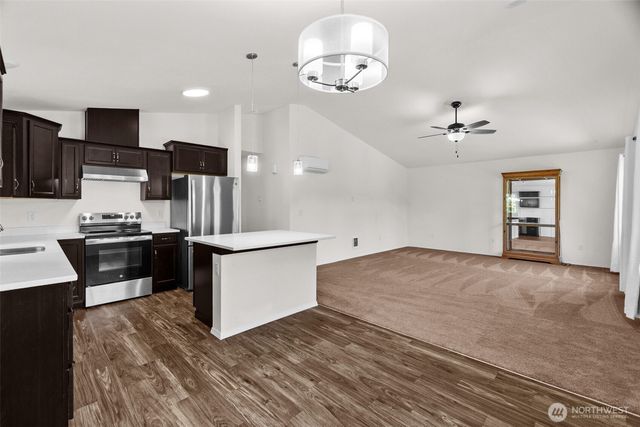 40 E Snowcrest Lane, Shelton, WA 98584