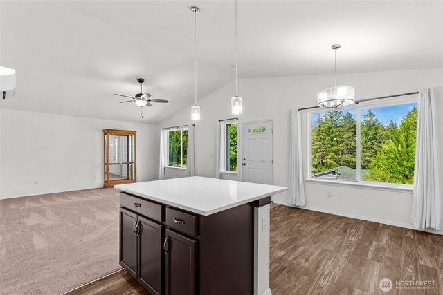 40 E Snowcrest Lane, Shelton, WA 98584