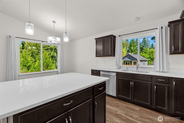 40 E Snowcrest Lane, Shelton, WA 98584