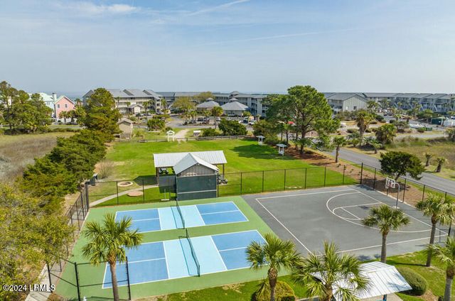 7 Ocean Marsh Court, Harbor Island, SC 29920