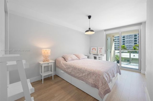 1025 92nd St 406, Bay Harbor Islands, FL 33154