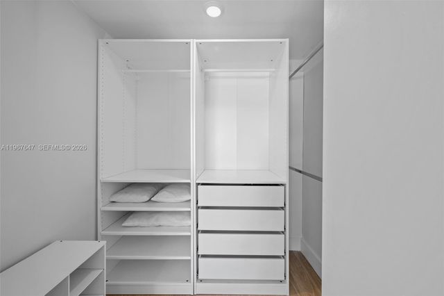 1025 92nd St 406, Bay Harbor Islands, FL 33154