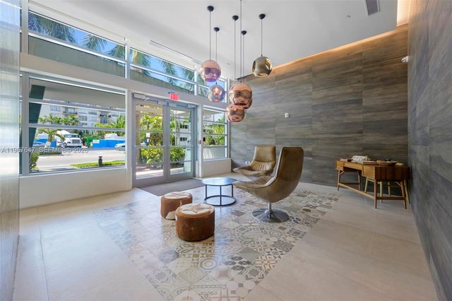 1025 92nd St 406, Bay Harbor Islands, FL 33154