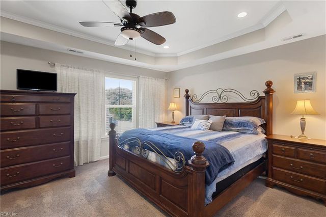 2378 Somerset WAY, Hayes, VA 23072