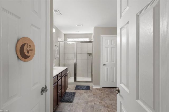 2378 Somerset WAY, Hayes, VA 23072