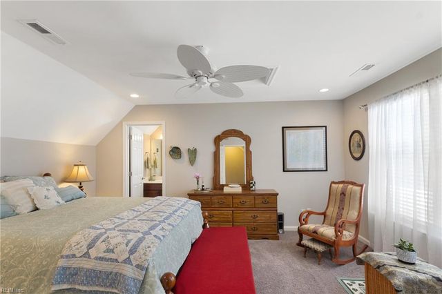 2378 Somerset WAY, Hayes, VA 23072