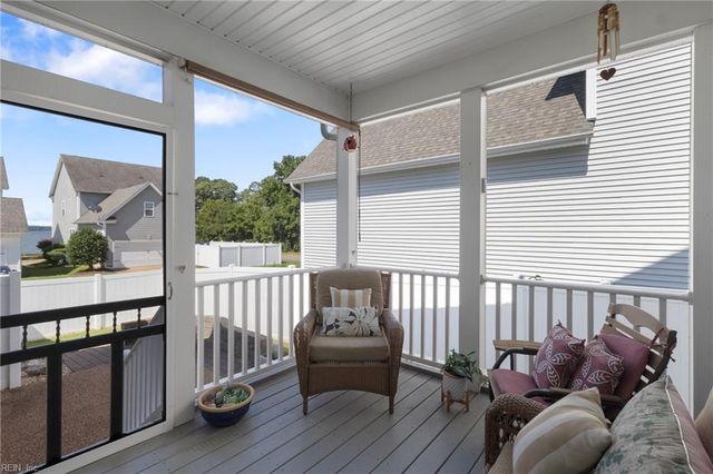2378 Somerset WAY, Hayes, VA 23072