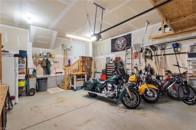 2378 Somerset WAY, Hayes, VA 23072