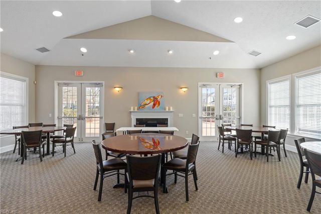 2378 Somerset WAY, Hayes, VA 23072