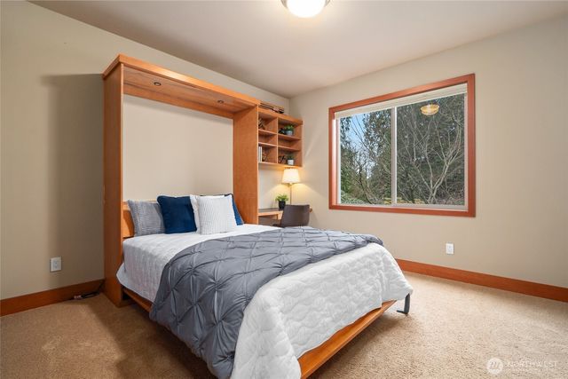 19915 SE Petrovitsky Road, Maple Valley, WA 98038