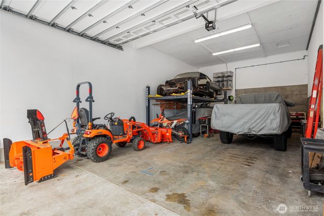 19915 SE Petrovitsky Road, Maple Valley, WA 98038