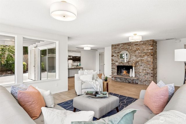1473 Evergreen Place, Fircrest, WA 98466