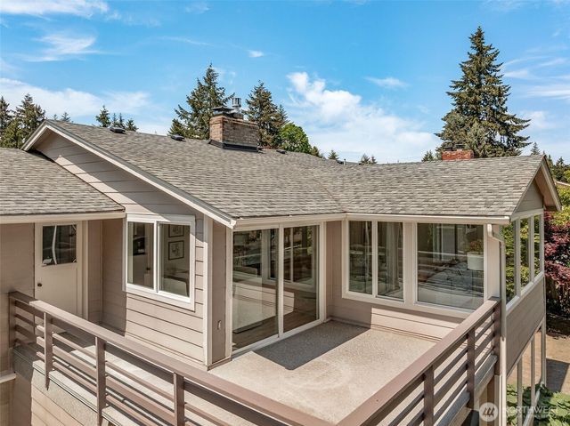 1473 Evergreen Place, Fircrest, WA 98466