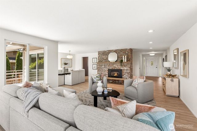 1473 Evergreen Place, Fircrest, WA 98466