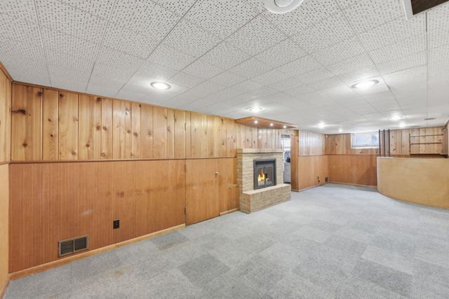 3426 Zenith Avenue N, Robbinsdale, MN 55422