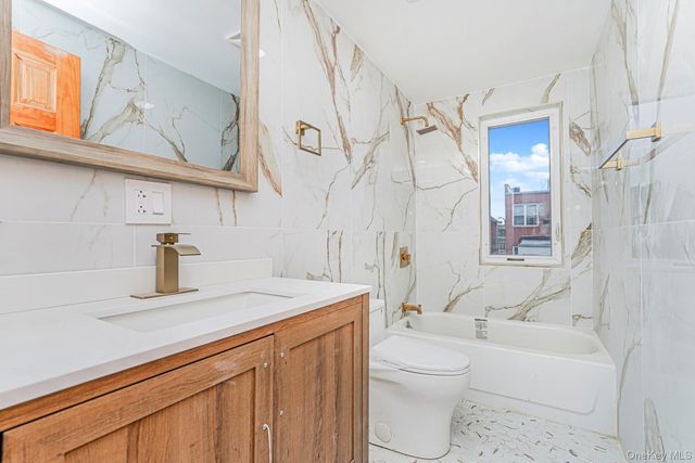 617 E 52nd Street, Brooklyn, NY 11203