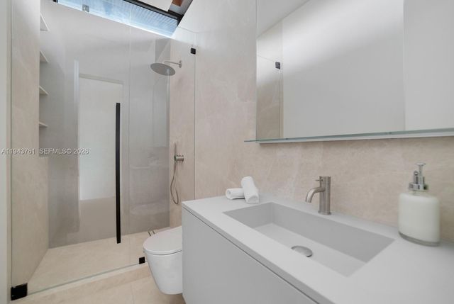 217 E Rivo Alto Dr, Miami Beach, FL 33139