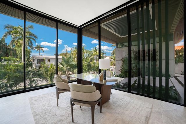 217 E Rivo Alto Dr, Miami Beach, FL 33139