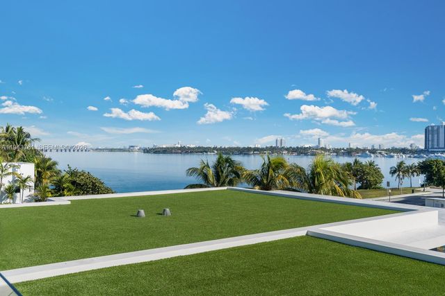 217 E Rivo Alto Dr, Miami Beach, FL 33139