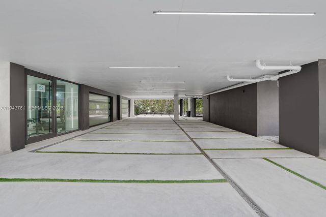 217 E Rivo Alto Dr, Miami Beach, FL 33139