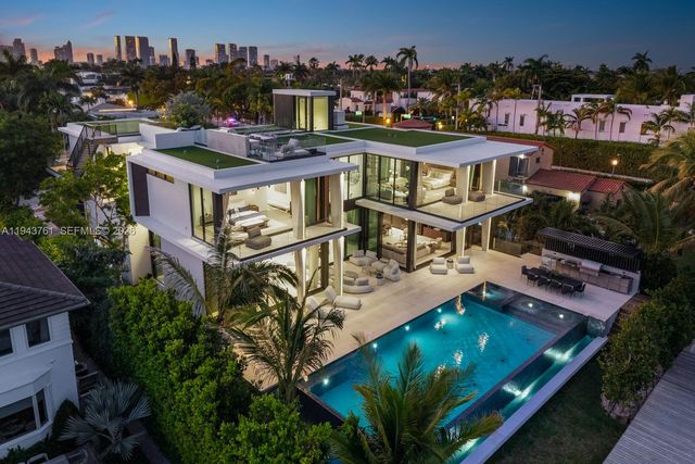 217 E Rivo Alto Dr, Miami Beach, FL 33139