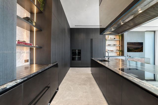 217 E Rivo Alto Dr, Miami Beach, FL 33139