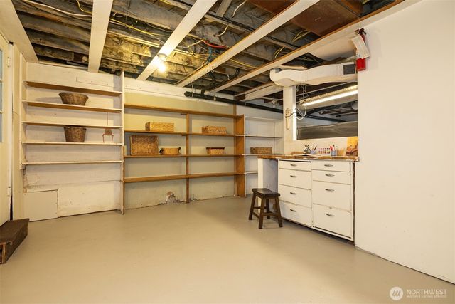 806 15th Avenue E, Seattle, WA 98112