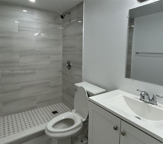 10511 SW 108th Ave 281, Miami, FL 33176