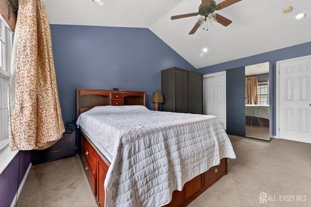 13 Diaz Court, Franklin Twsp, NJ 08823