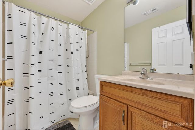 13 Diaz Court, Franklin Twsp, NJ 08823