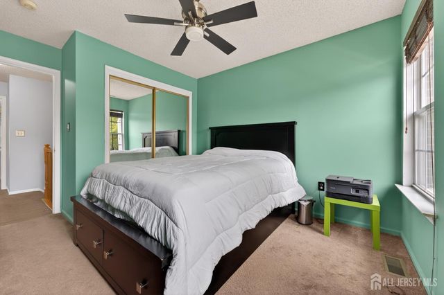 13 Diaz Court, Franklin Twsp, NJ 08823