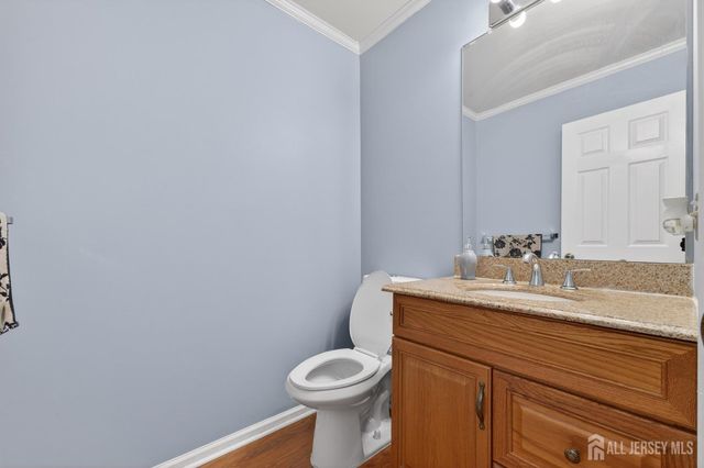 13 Diaz Court, Franklin Twsp, NJ 08823