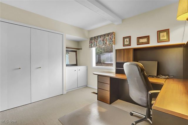 8053 Thornhurst Drive, North Royalton, OH 44133