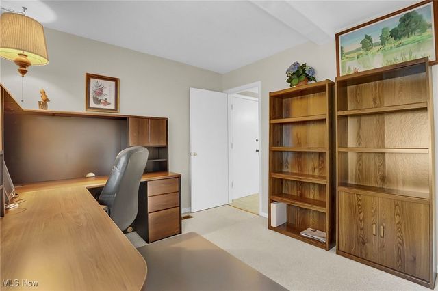 8053 Thornhurst Drive, North Royalton, OH 44133