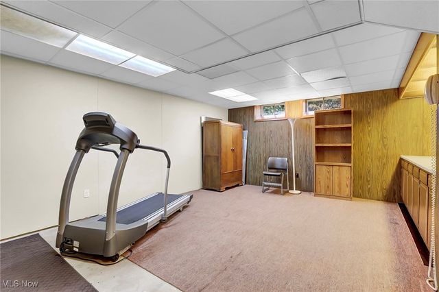 8053 Thornhurst Drive, North Royalton, OH 44133