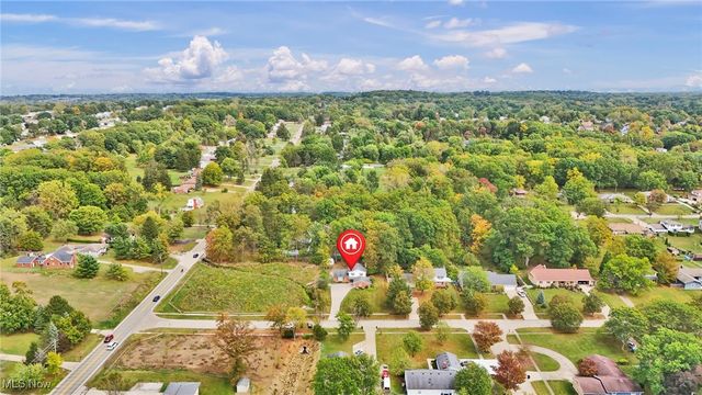 8053 Thornhurst Drive, North Royalton, OH 44133