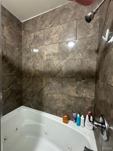 3762 French Avenue, St Louis, MO 63116