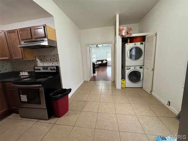 3762 French Avenue, St Louis, MO 63116