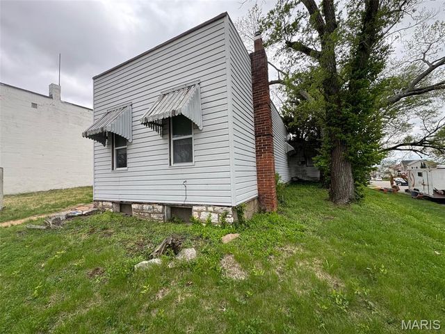 3762 French Avenue, St Louis, MO 63116