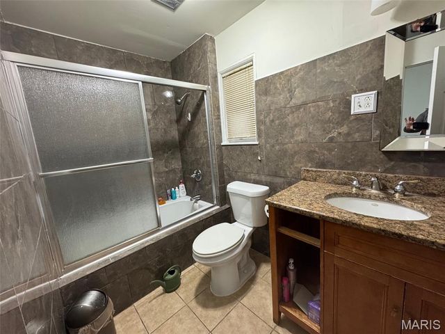 3762 French Avenue, St Louis, MO 63116