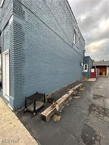 12718 Lorain Avenue, Cleveland, OH 44111