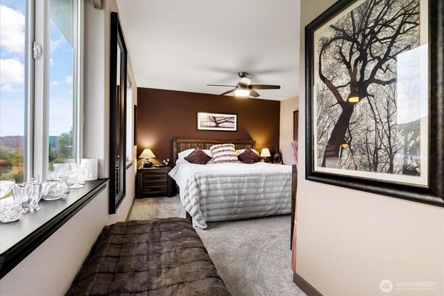 24153 Walker Valley Road, Mount Vernon, WA 98274