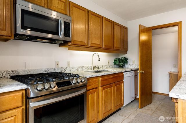24153 Walker Valley Road, Mount Vernon, WA 98274