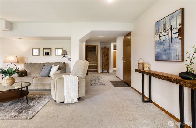 24153 Walker Valley Road, Mount Vernon, WA 98274
