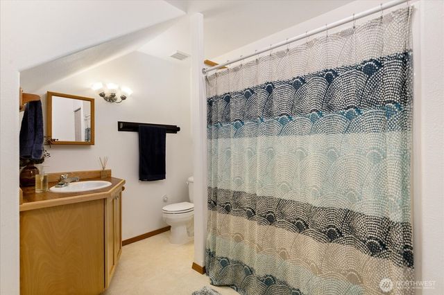 24153 Walker Valley Road, Mount Vernon, WA 98274