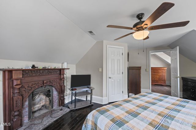 222 E Minneola Street, Gibsonville, NC 27249