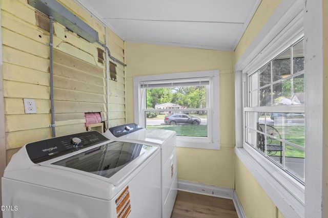 222 E Minneola Street, Gibsonville, NC 27249