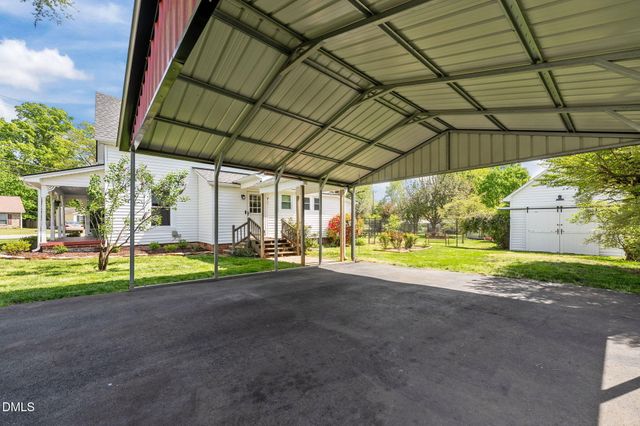 222 E Minneola Street, Gibsonville, NC 27249